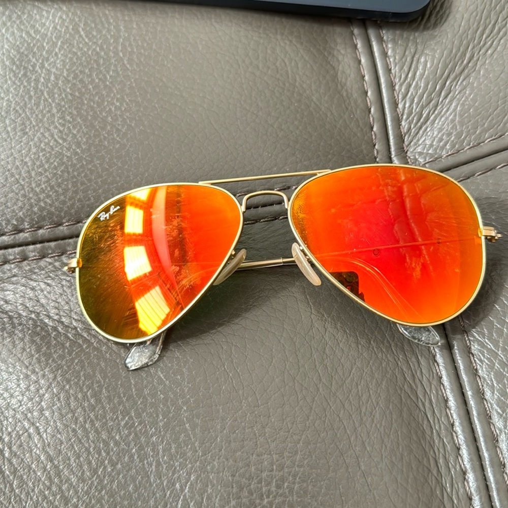 Red metallic Ray-Ban aviator sunglasses!